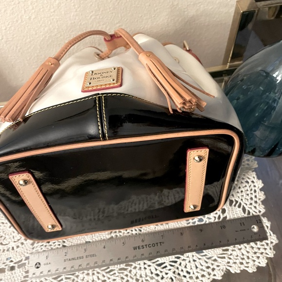 Dooney & Bourke patent leather two tone drawstring bag - Picture 12 of 16